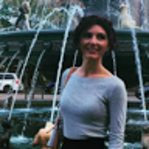 Meet your Posher, Mallory - Picture 1 of 1